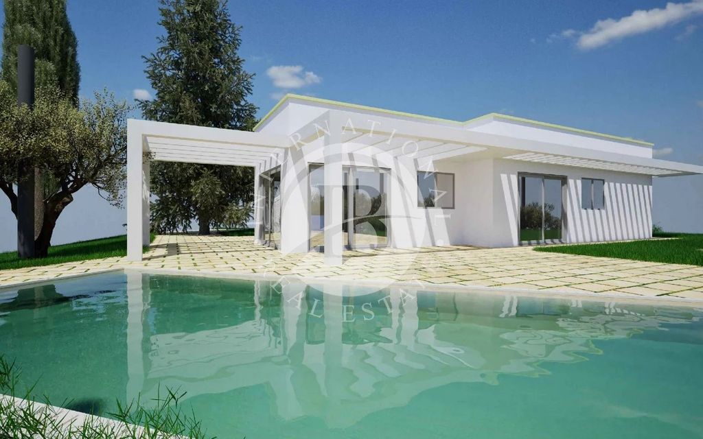 Property photo 1 of 41 Modello