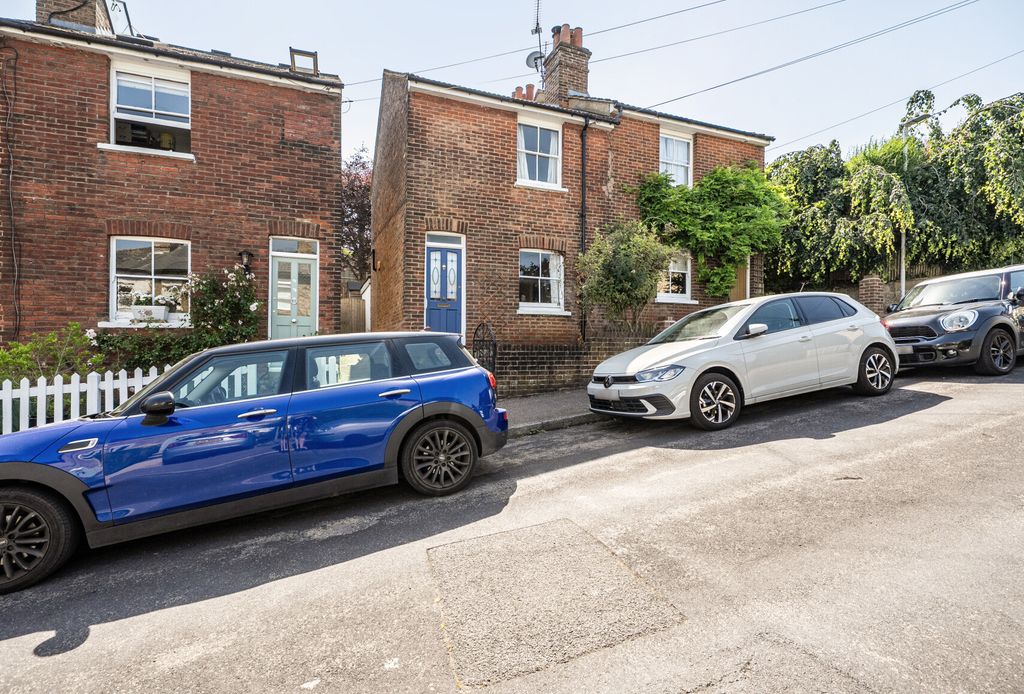 Property photo 1 of 19 1483364-20-6A3Cff...