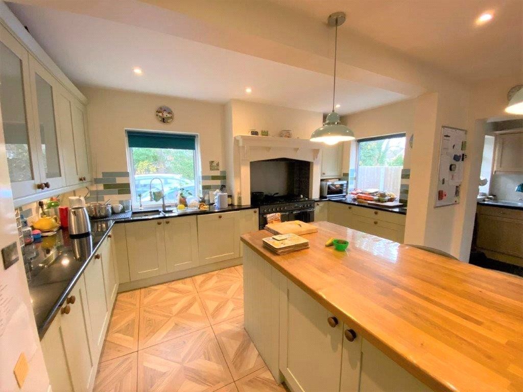 Property photo 1 of 21 Picture No. 28