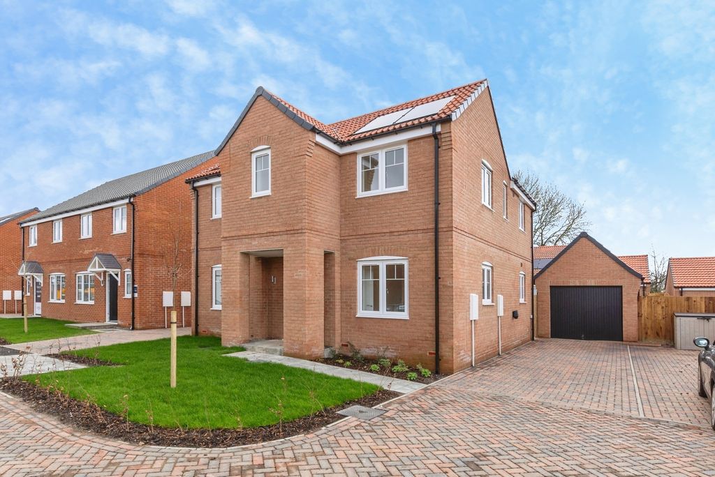 Property photo 1 of 15 Pbox-Img.Jpg