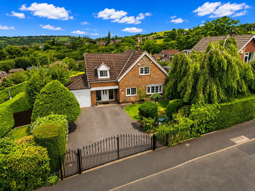 Property photo 1 of 34