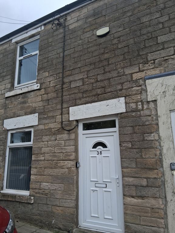 Property photo 1 of 9