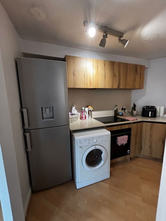 Property photo 1 of 11 0d48643A-A5c4-4854-B37c-0460Aa2c0210.Jpeg