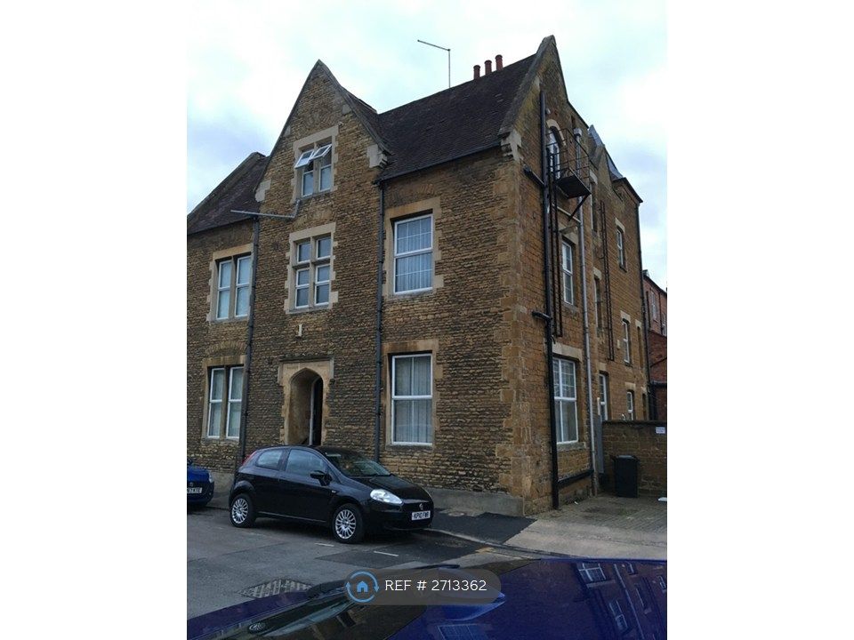 Property photo 1 of 8 Front & Left Side View