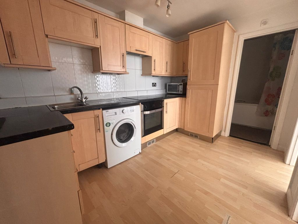 Property photo 2 of 6