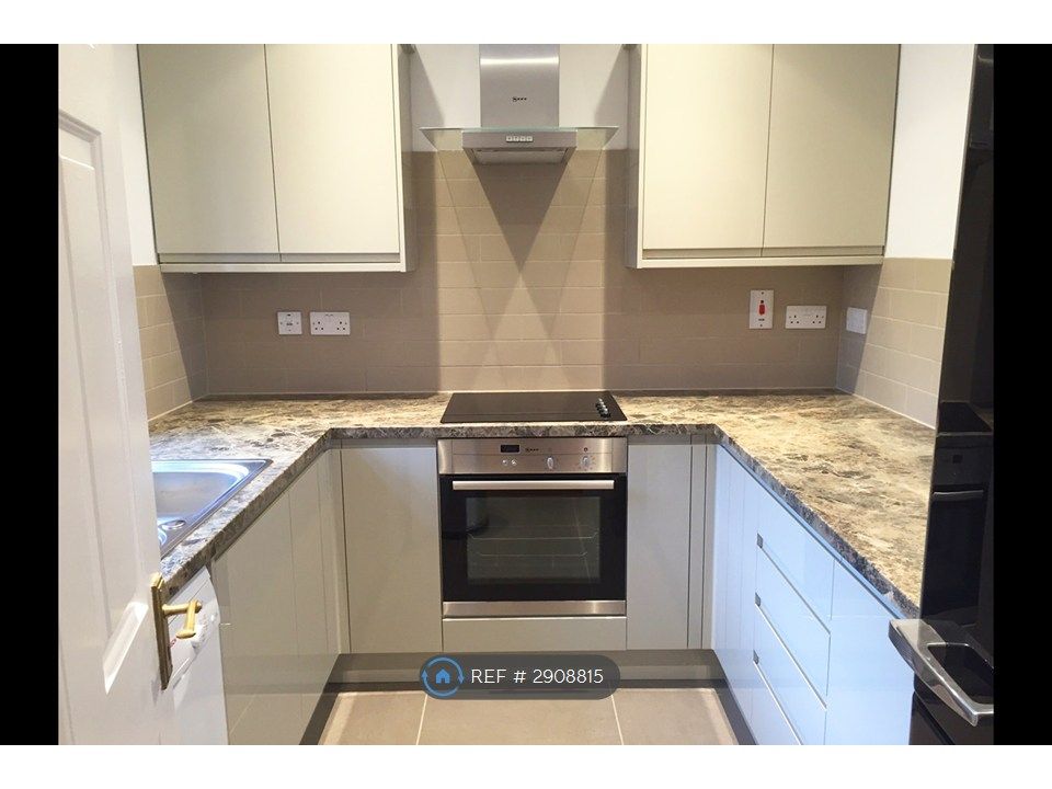 Property photo 1 of 12 Kitchen