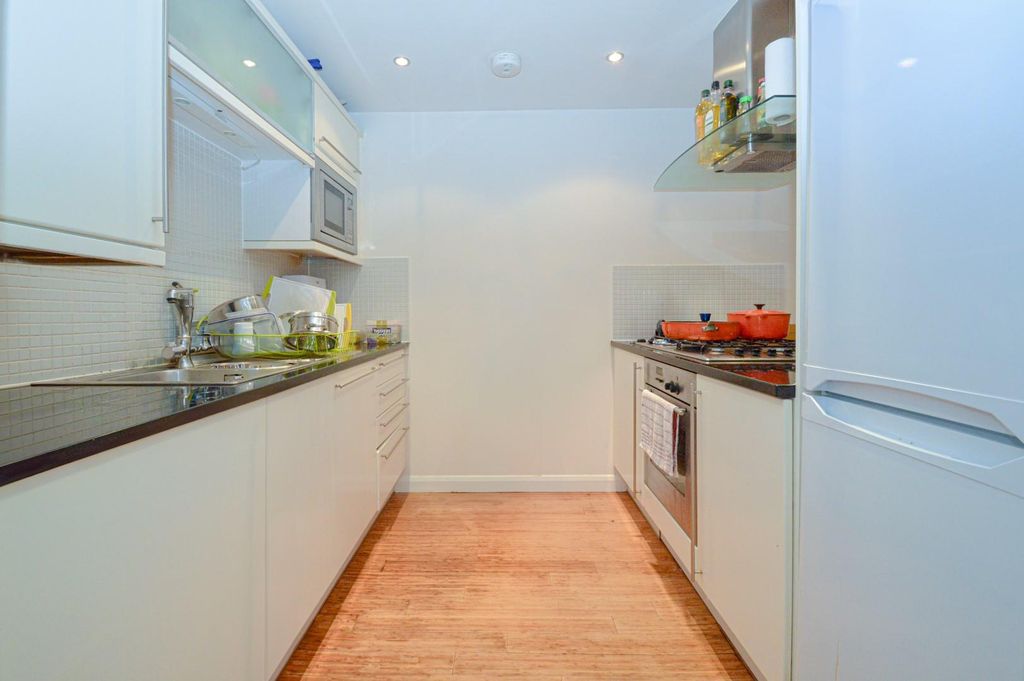 Property photo 3 of 9 7.Jpg