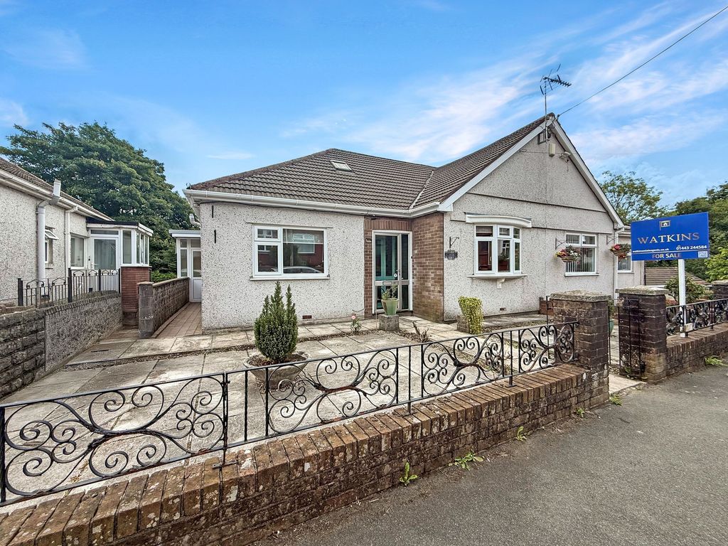 Property photo 1 of 24