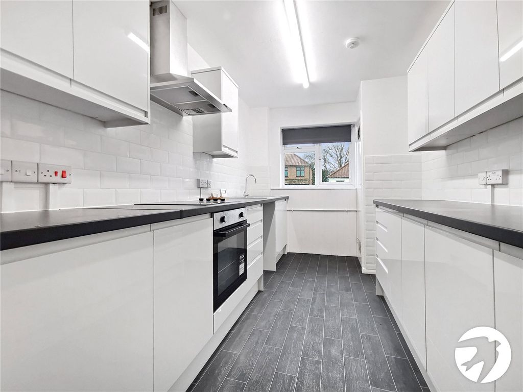 Property photo 3 of 10 Picture No. 03