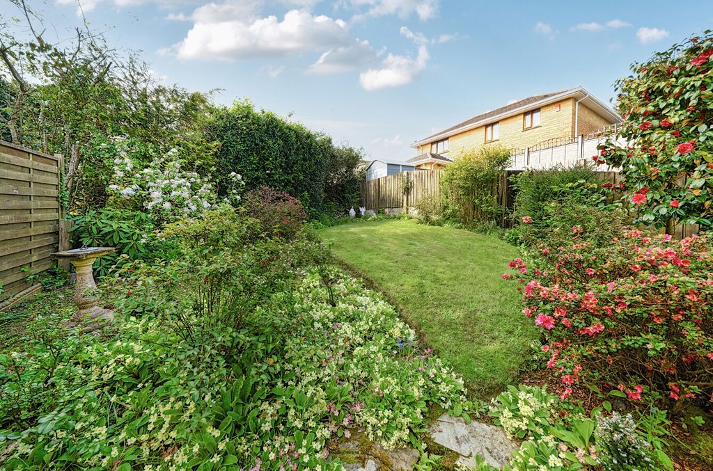 Property photo 2 of 13 2 - External