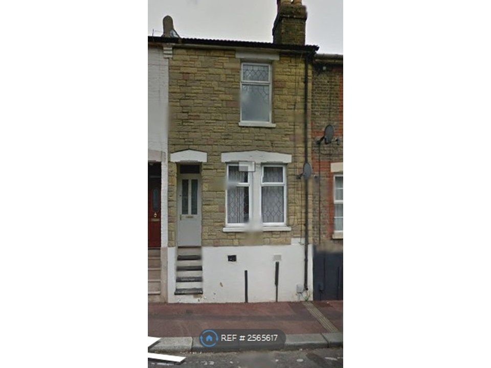 Property photo 1 of 9