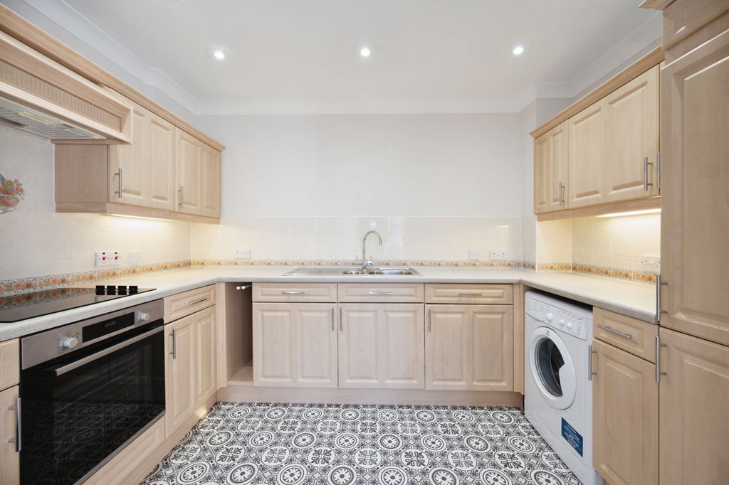 Property photo 2 of 16 Photography