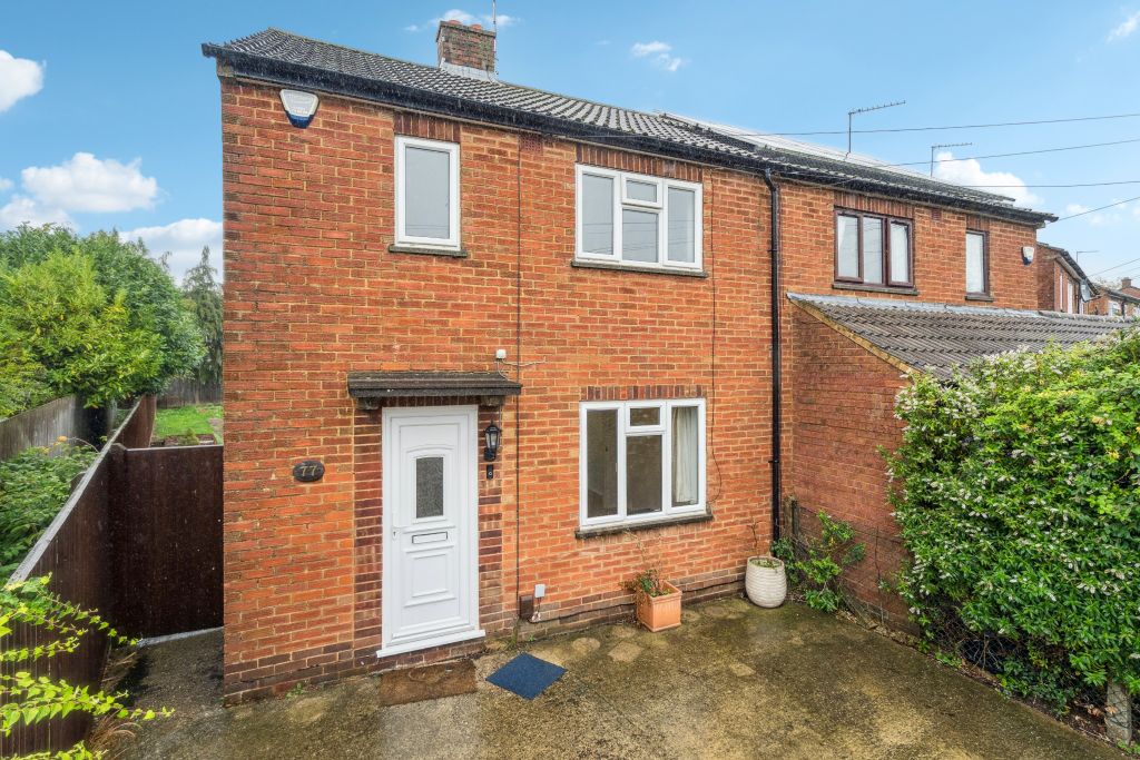 Property photo 1 of 12