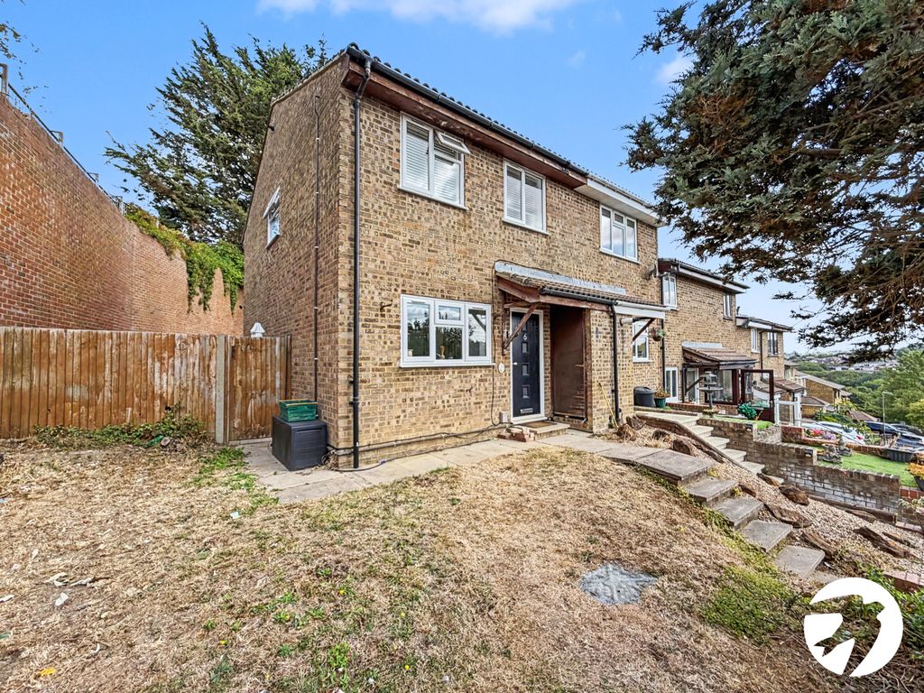 Property photo 1 of 18 Picture No. 12