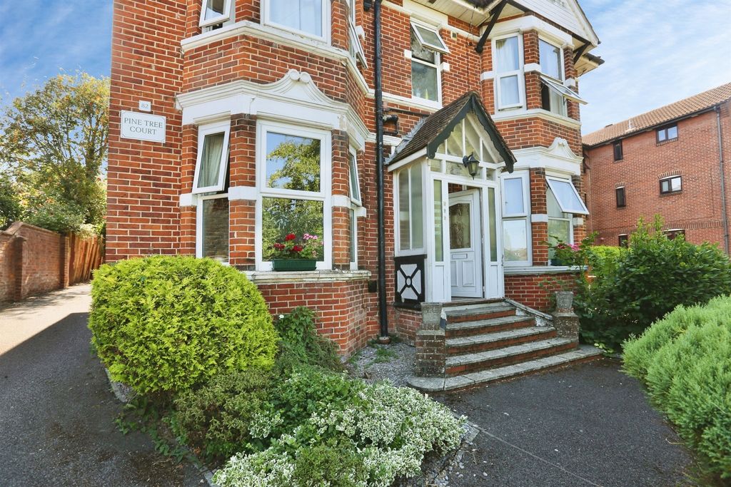 Property photo 1 of 26