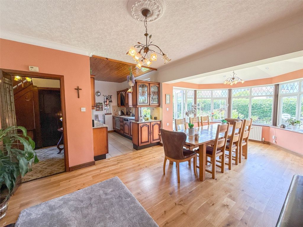 Property photo 3 of 12 Dining Room