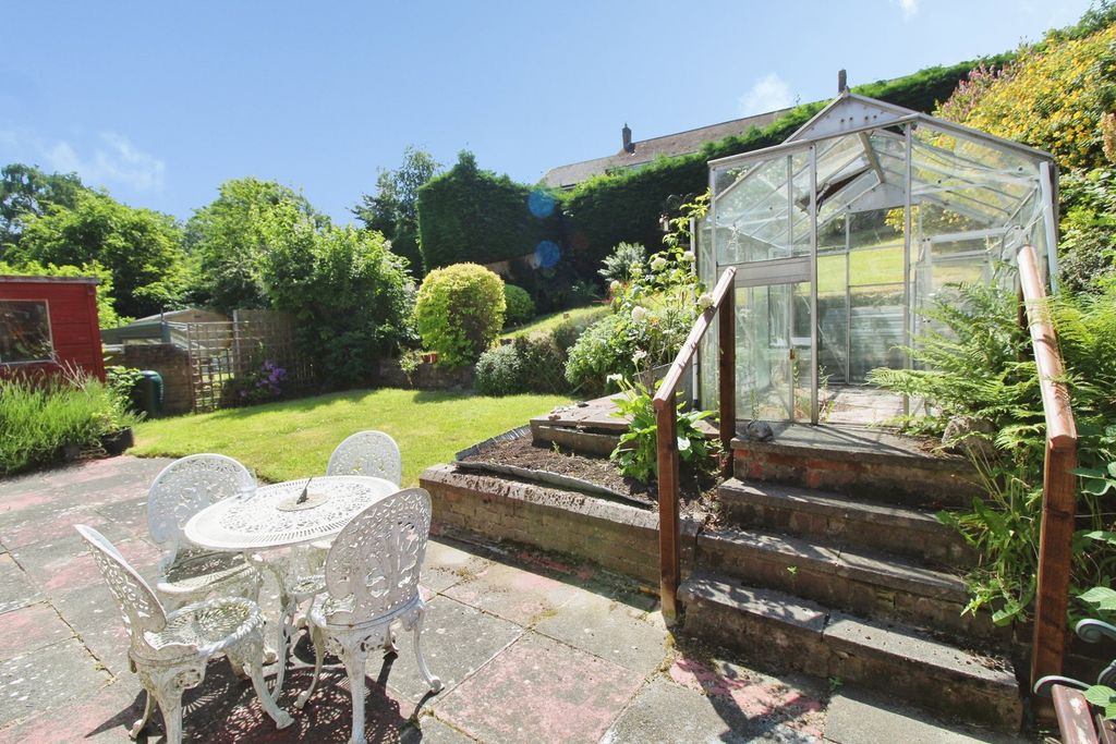Property photo 3 of 22