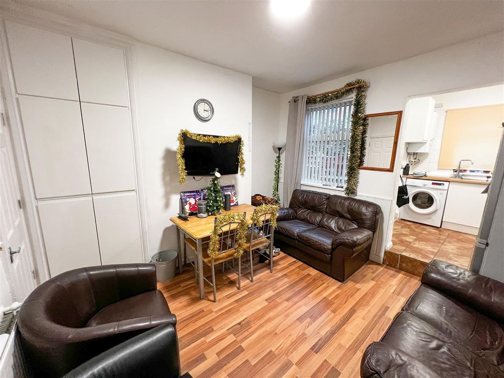 Property photo 3 of 8 31 Ramsey 1.Jpeg