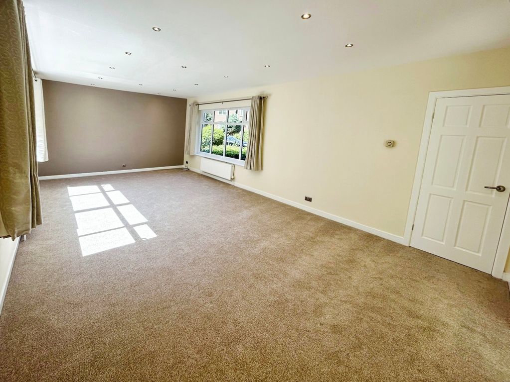 Property photo 3 of 21 Picture No. 62