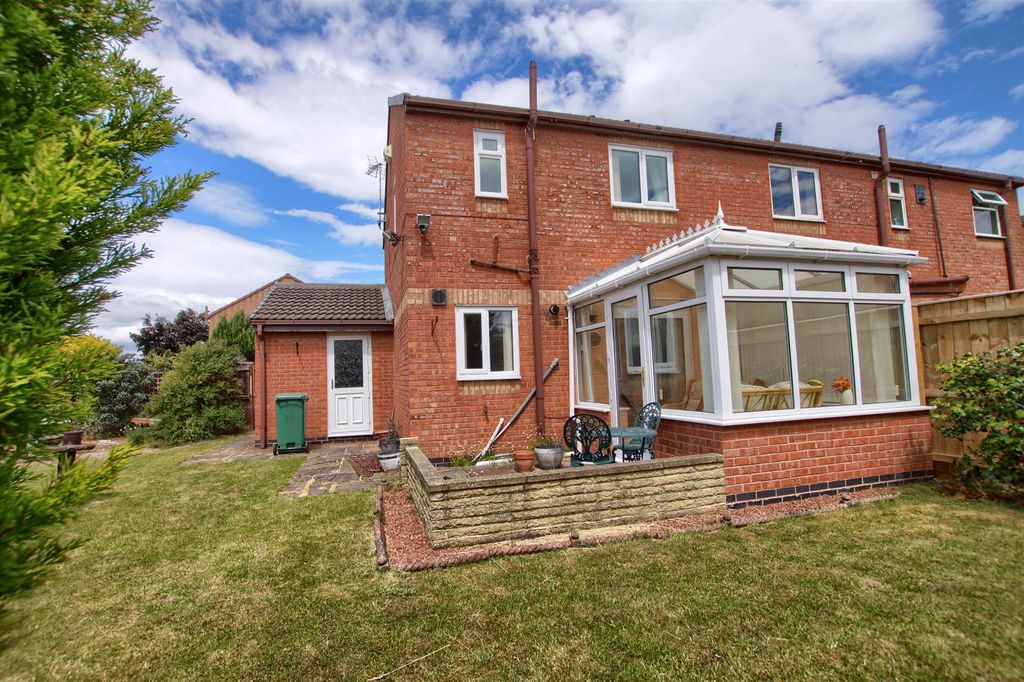 Property photo 3 of 3 Em2.Jpg