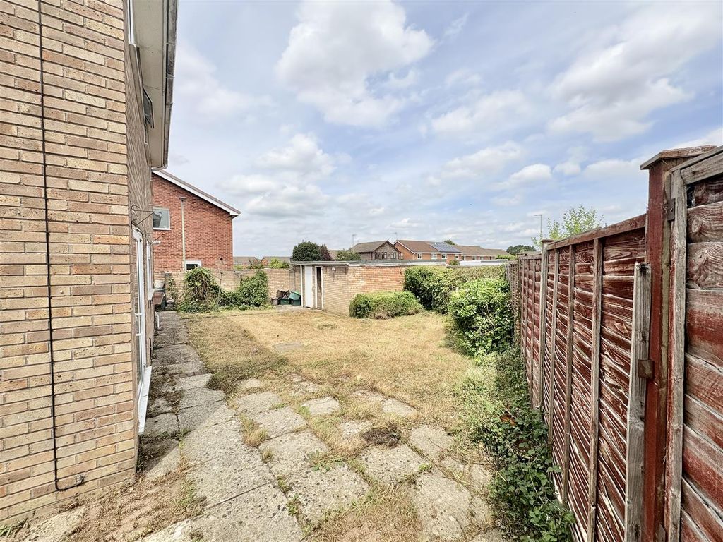 Property photo 2 of 15