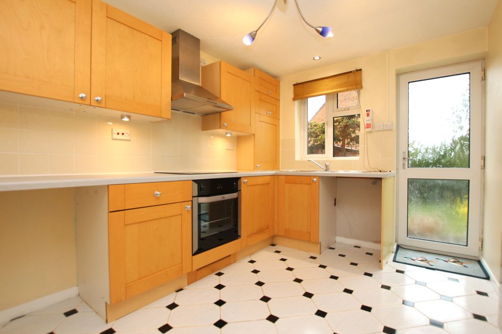 Property photo 2 of 8