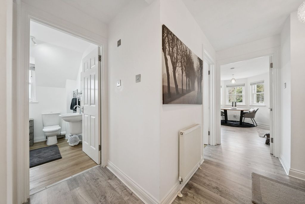 Additional image 11 of 2 bed flat for saleFlat 3 Dalandhui East, Garelochhead, Helensburgh G84