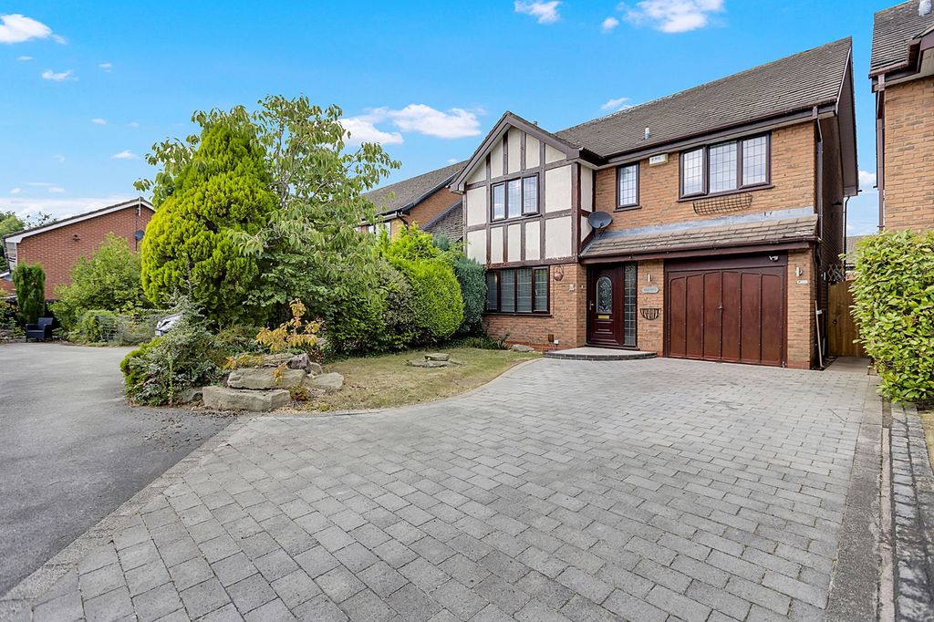 Property photo 1 of 24