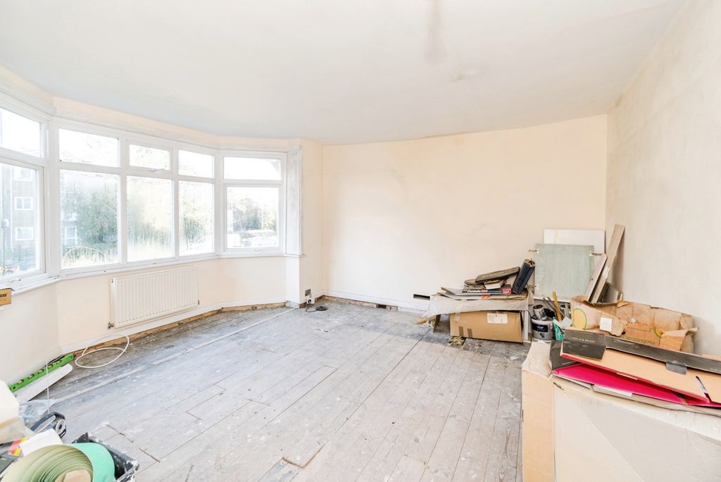 Property photo 2 of 14 Pbox-Img.Jpg