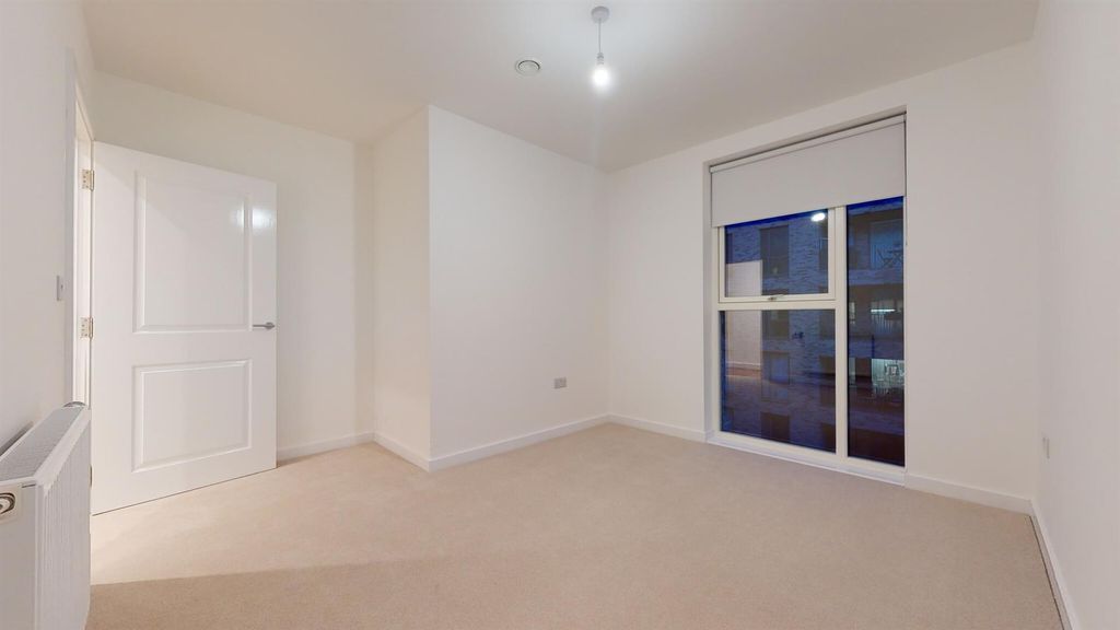 Property photo 3 of 9 B59F0425-Cff1-4495-8F87-3E46Aafd81Ca.Jpg