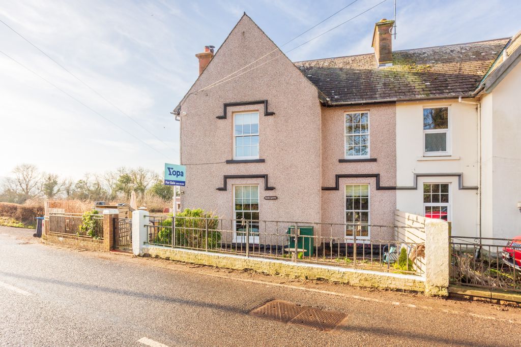 Property photo 1 of 46 Halcyon