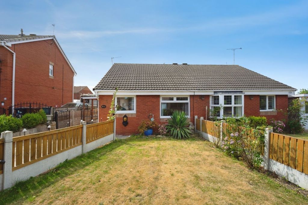 Property photo 1 of 13