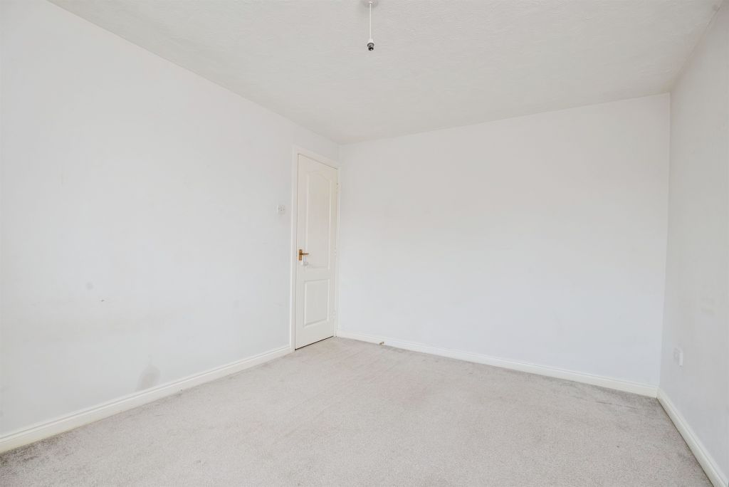 Property photo 3 of 14 Image