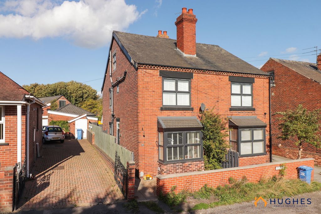 Property photo 1 of 26