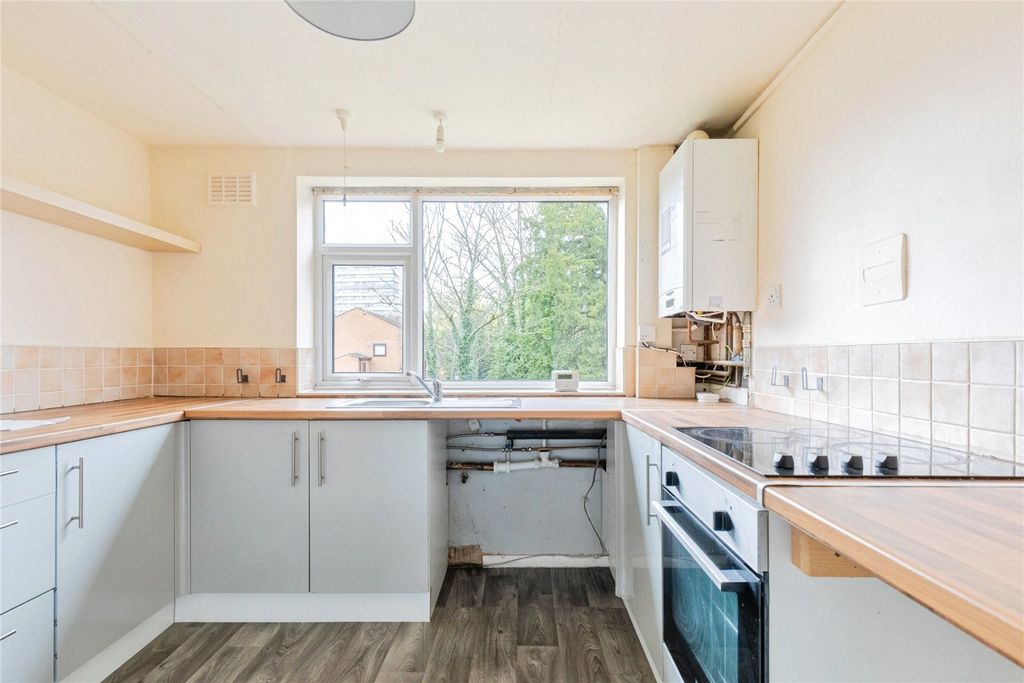 Property photo 2 of 19 Picture No. 02