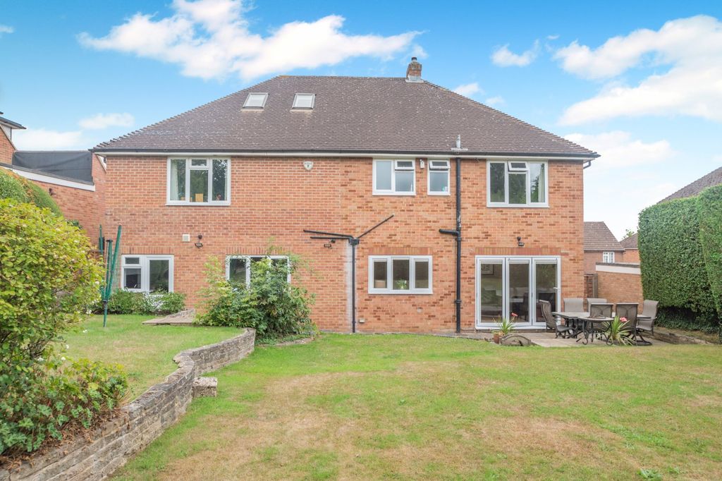 Property photo 3 of 28 Picture No. 02