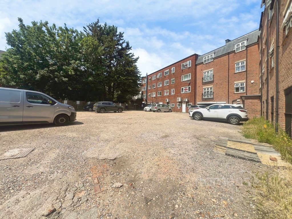 Property photo 2 of 11 Pbox-Img.Jpg