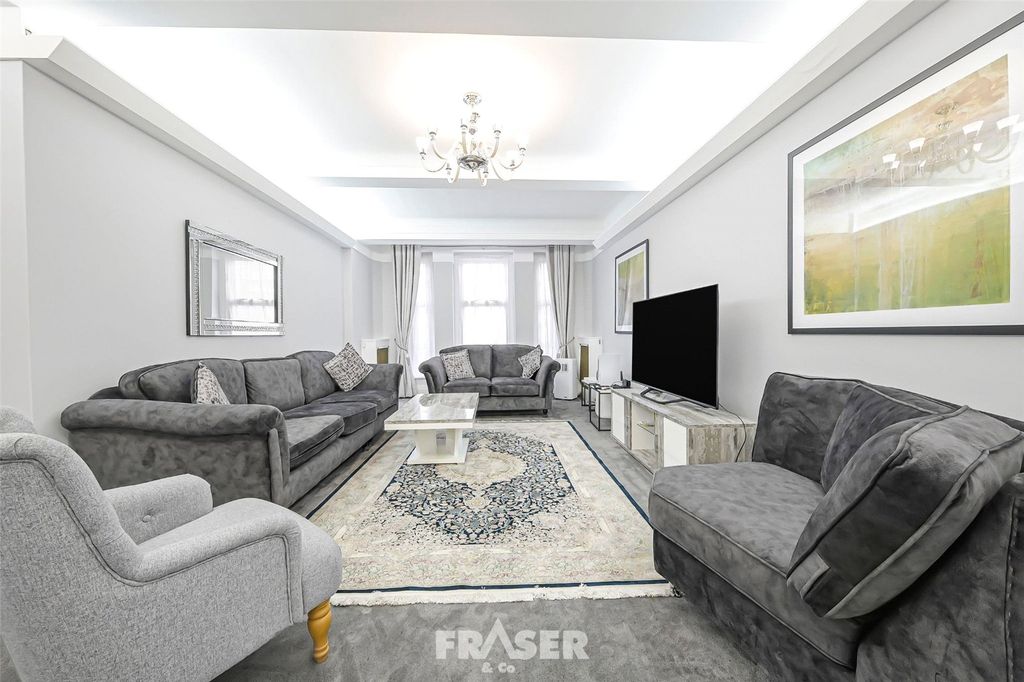 Property photo 1 of 15 Picture No. 18