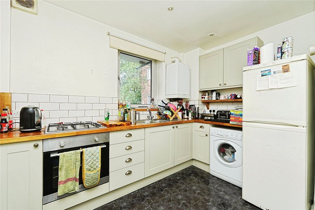 Property photo 3 of 12 Picture No. 28