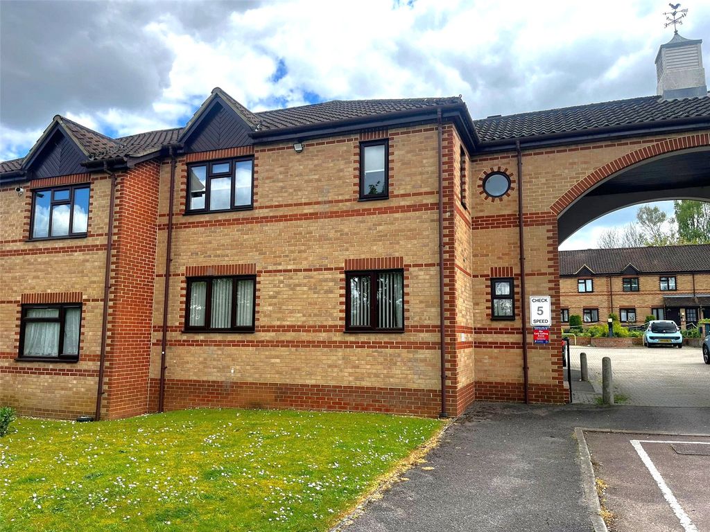 Property photo 1 of 11 Picture No. 01