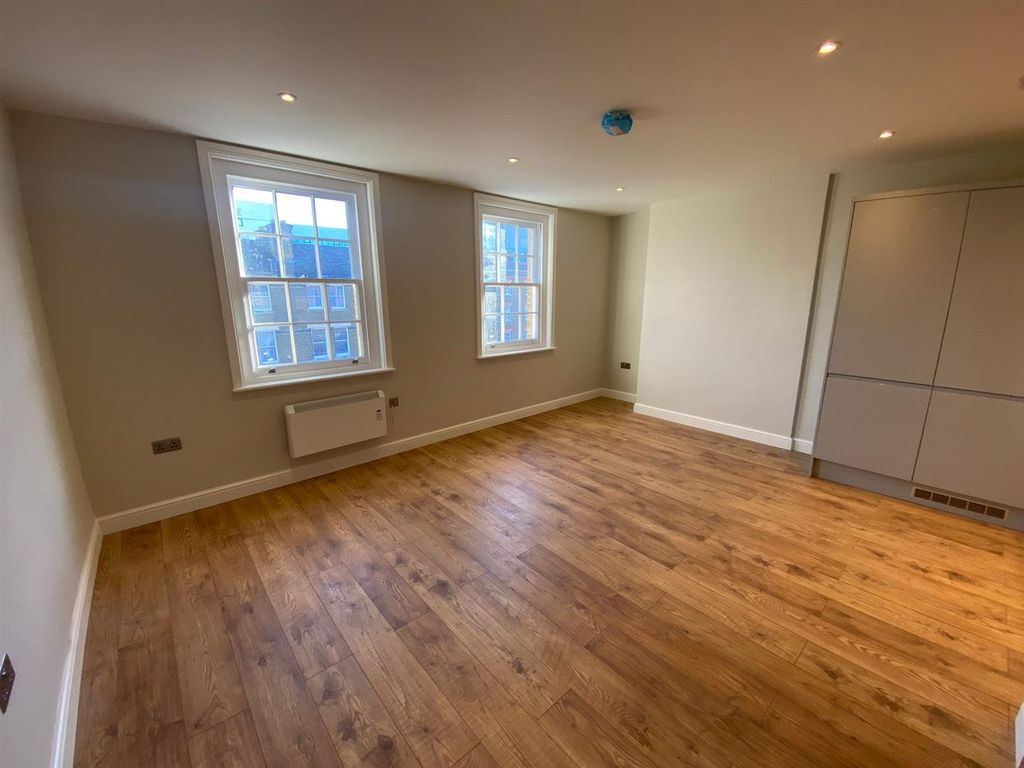 Property photo 2 of 7 Image006.Jpg