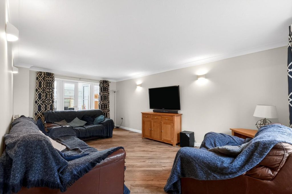 Property photo 2 of 20 Pnmb0696.Jpg