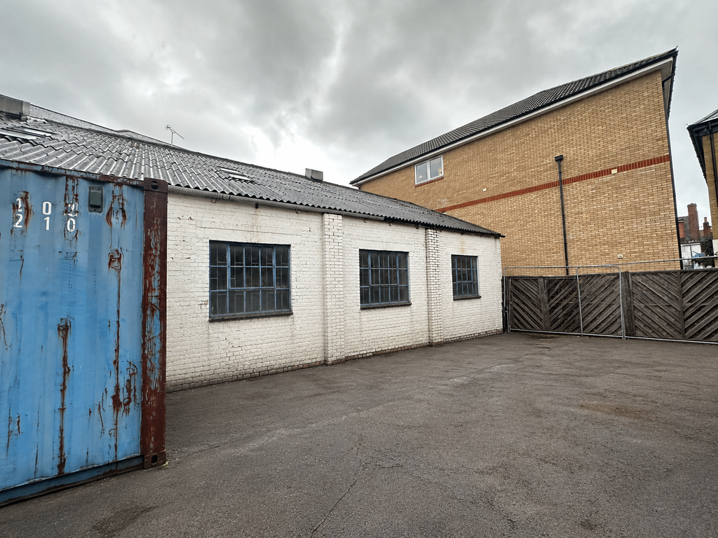 Property photo 2 of 4