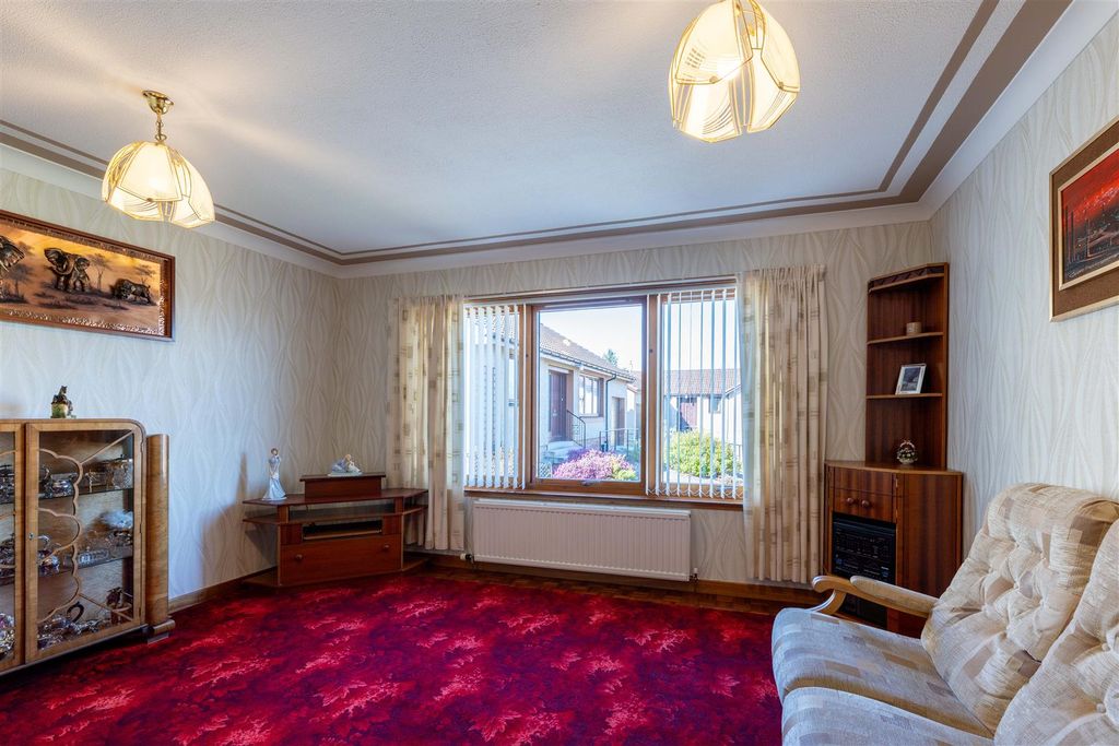 Property photo 2 of 26 24, Geddes Drive Perth-58.Jpg