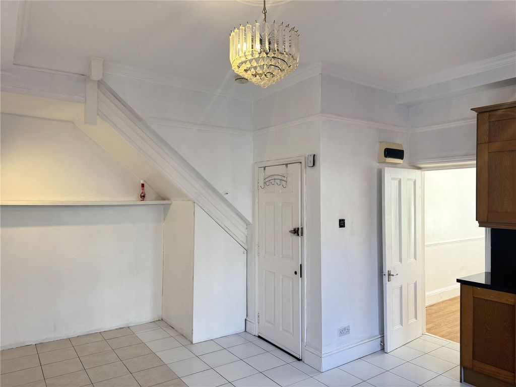 Property photo 2 of 7 Picture No. 08