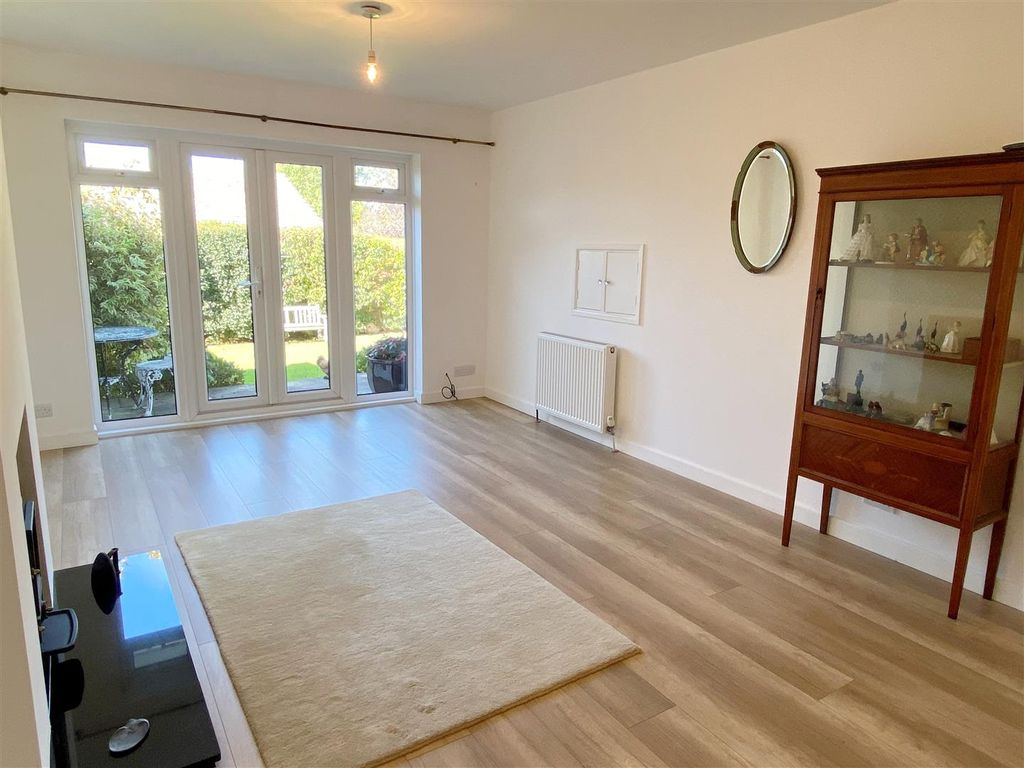 Property photo 3 of 17 Sitt 1.Jpeg