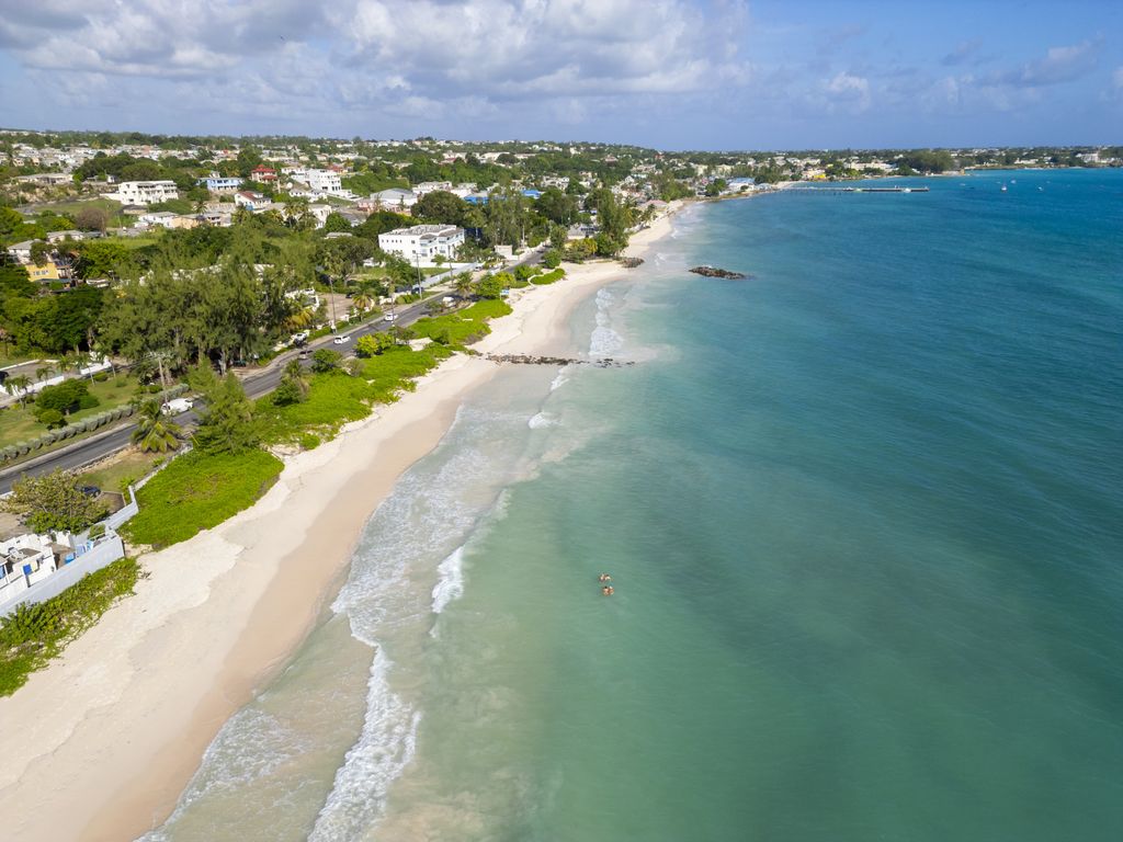 Property photo 3 of 41