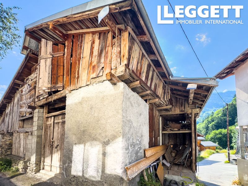 Property photo 2 of 8