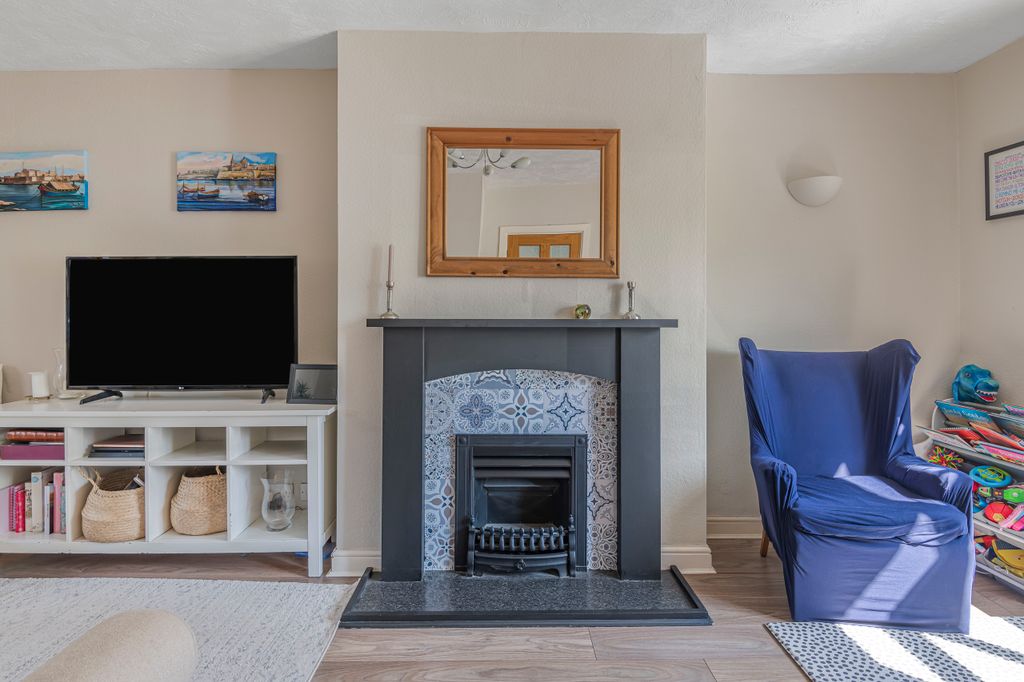 Property photo 1 of 38 Lifestyle