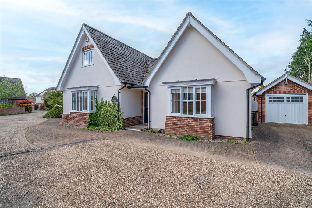 Property photo 1 of 18 Front Aspect